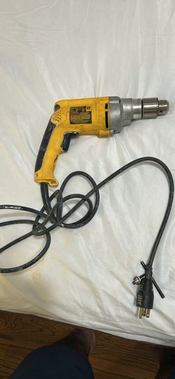 DW235G Heavy Duty 1/2" Drill - Runs Strong