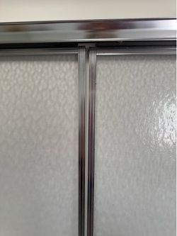 Glass Shower Doors with Frame