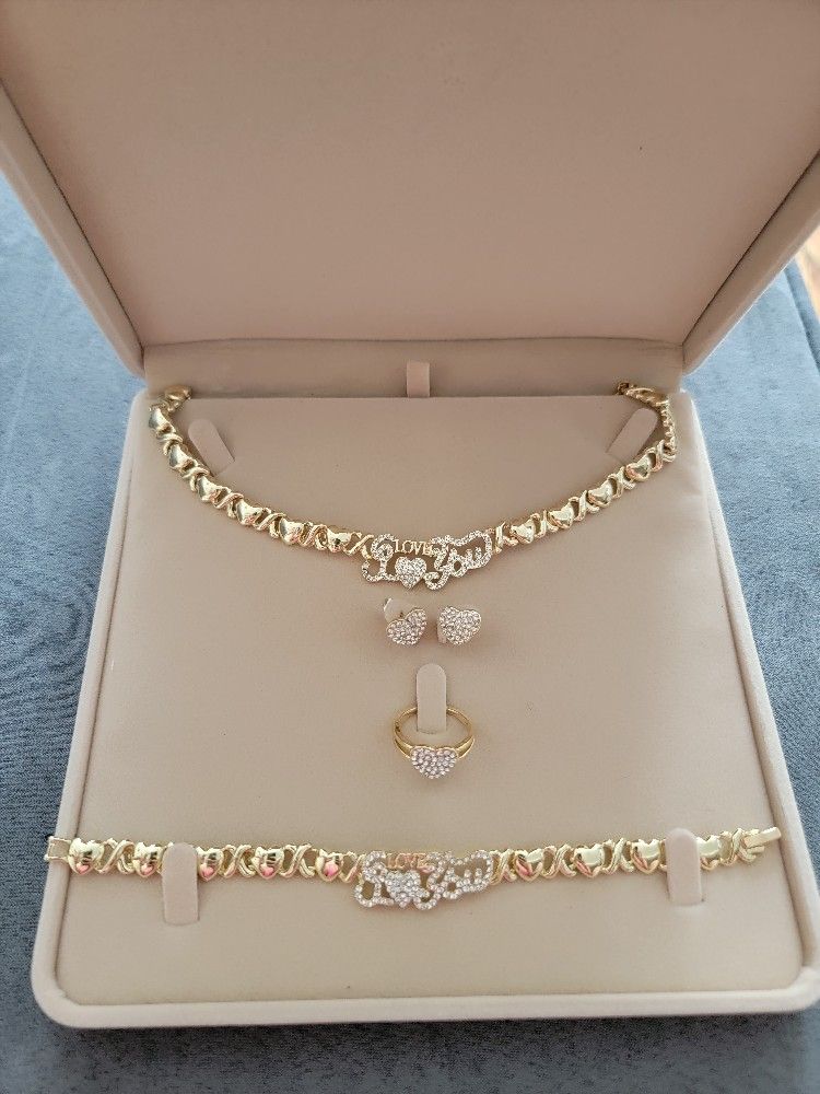 XOXO I Love You Jewelry Set