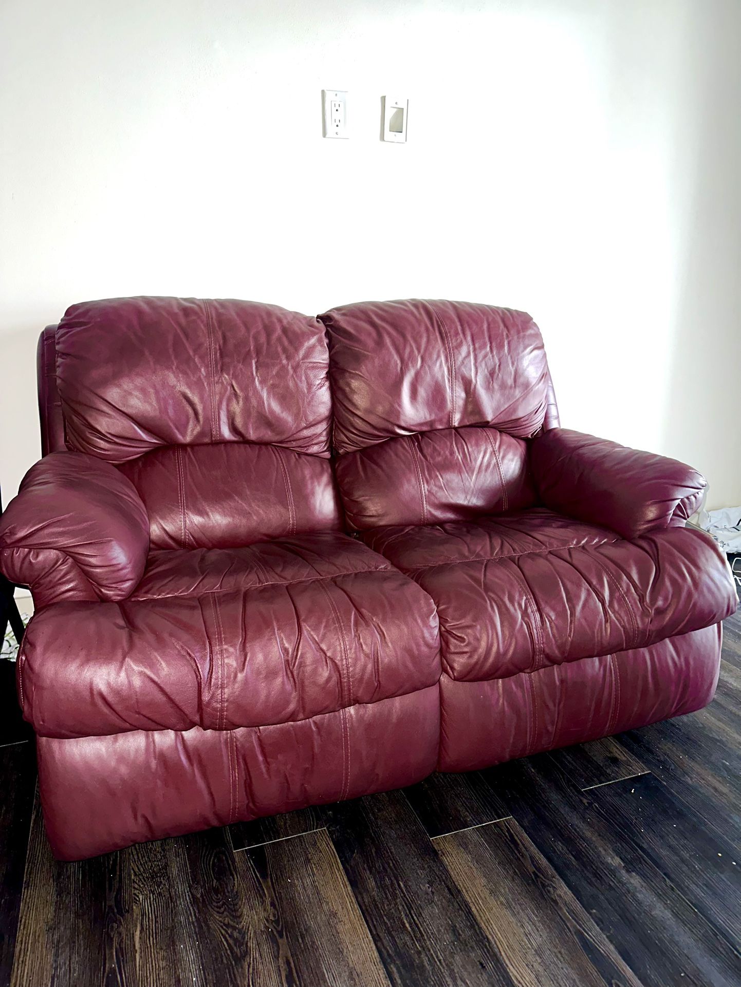 RED LEATHER COUCH
