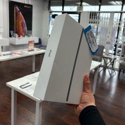 Apple Ipad 9th Gen Tablet - Payments Available - Pay $1 Down To take It home
