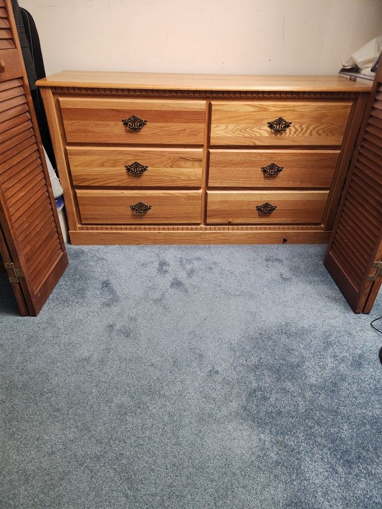 Dresser- Changing Table