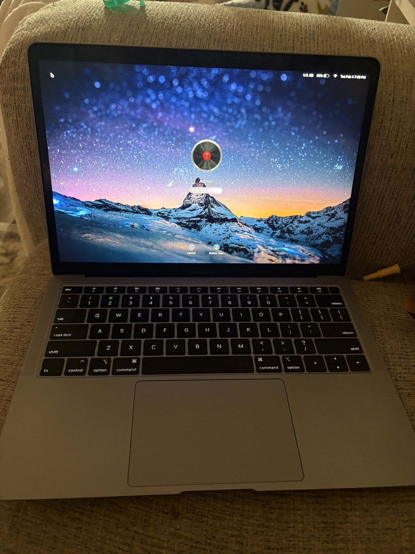 Apple MacBook Air