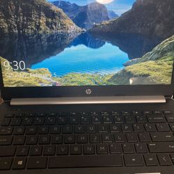 HP Laptop Notebook 14”