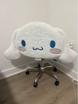 Impressions Vanity White Cinnamoroll Rolling Vanity/Computer Chair