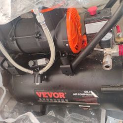 VEVOR OIL FREE PORTABLE AIR COMPRESSOR 