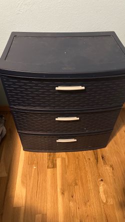 FREE – 3-Drawer Plastic Storage Organizer