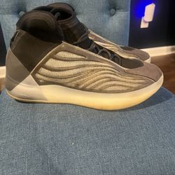 Adidas YZY QNTM Yeezy Quantum S13