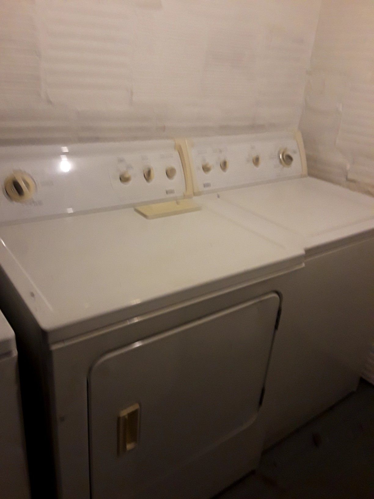 Kenmore washer and dryer set