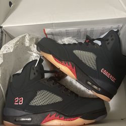 Retro 5  Nike Women's Air Jordan 5Retro GTX Basketball Shoes DR0092-001