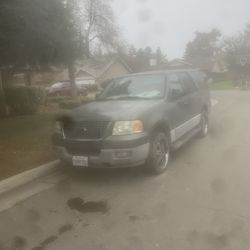 2004 Ford Expedition