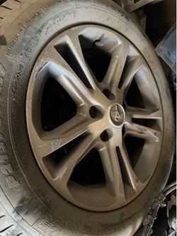 Mustang 17inch rim (1)