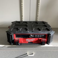 Milwaukee Pack Out Radio+ Charger