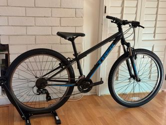 TREK MOUNTAIN BIKE - Restodded