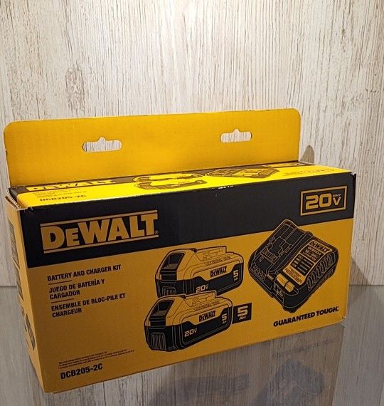 Dewalt Battery Kit 2 X 5ah With Charger