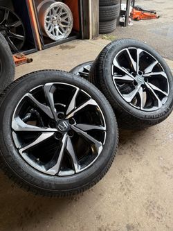 5x114.3 - 18” - HONDA WHEELS USED - ORIGINAL - MICHELIN TIRES