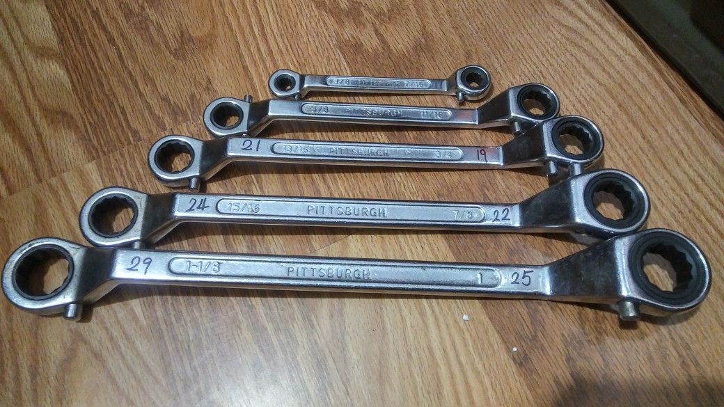 Pittsburgh 5PC SAE double box end offset ratcheting wrench set