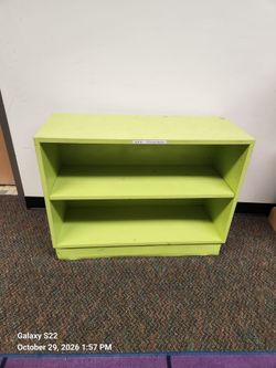 Green shelf