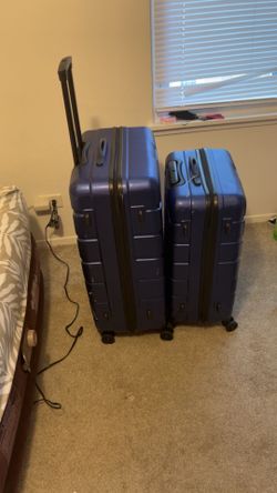 used suit cases