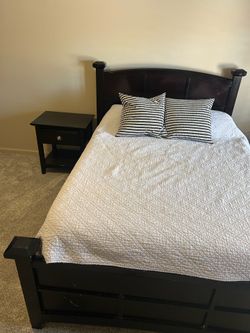 Full size Bed