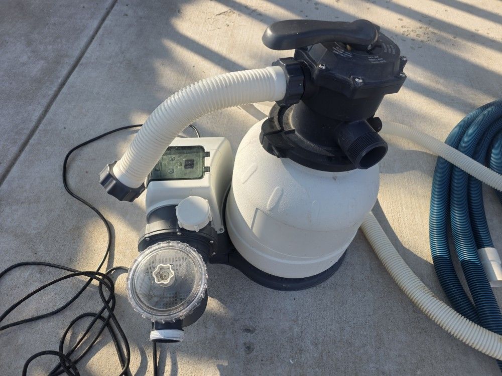Pool pump, filter and accessories