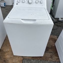 Ge Washer In Great Working Condition Free Water Hose