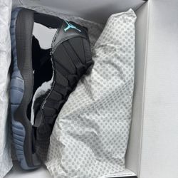 Jordan 11 Gamma Size 10