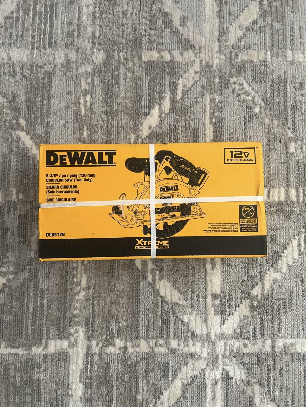 DEWALT XTREME 12-volt Max 5-3/8-in Brushless Cordless Circular saw