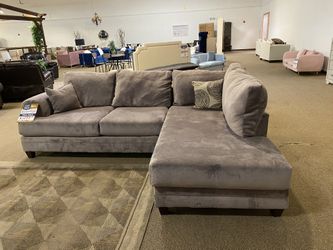 Comfortable Sectional( LAST ONE, TAKE HOME TODAY!)