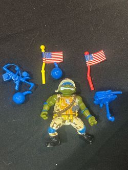 1991 TMNT Lieutenant Leo (Mutant Military) + Accessories