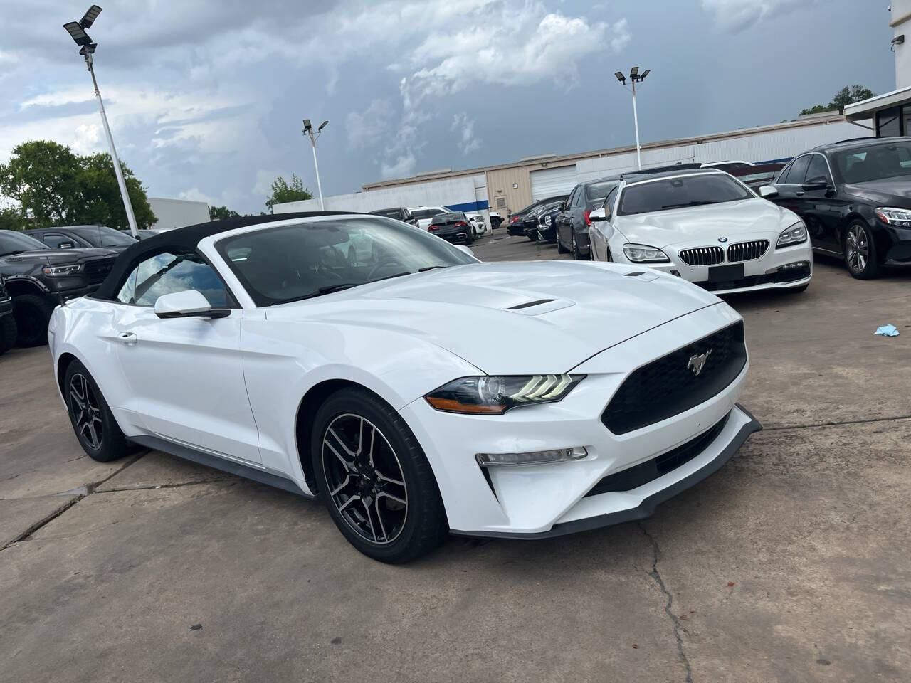 2020 Ford Mustang