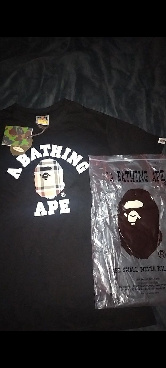 A Bathing Ape (BAPE) Black Tee - Size M