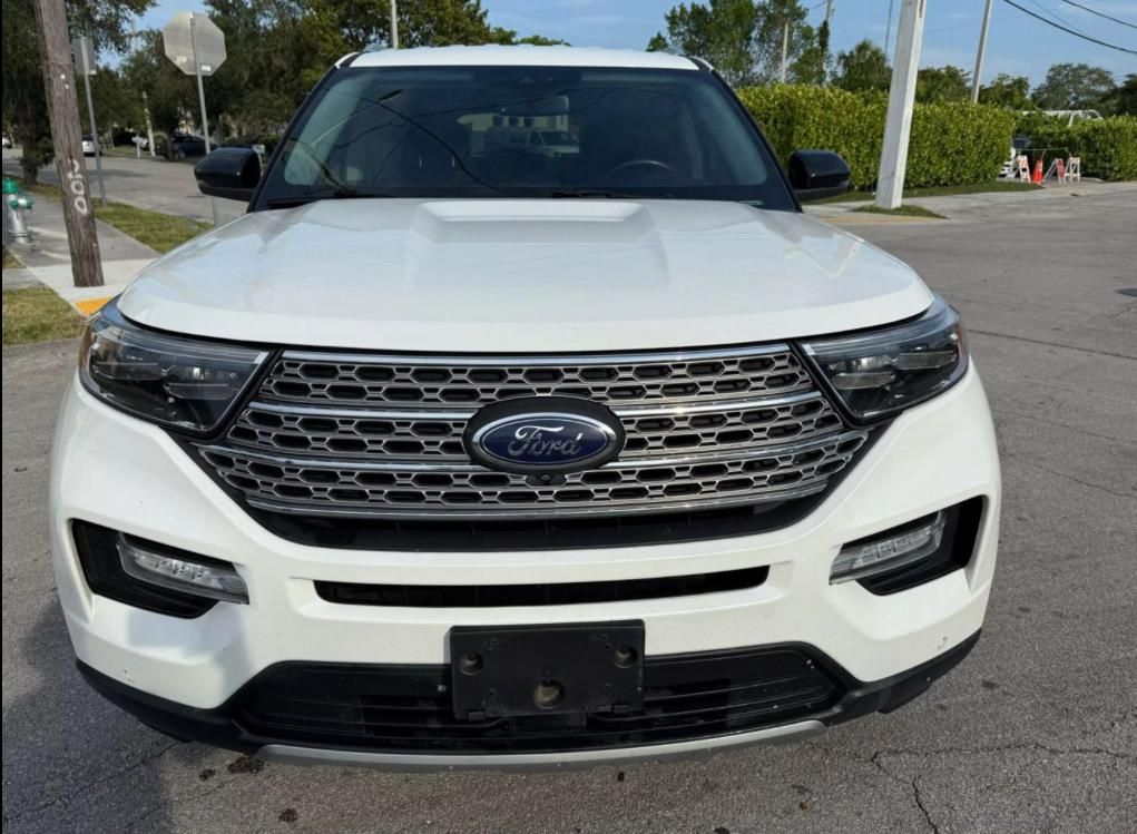 2021 Ford Explorer