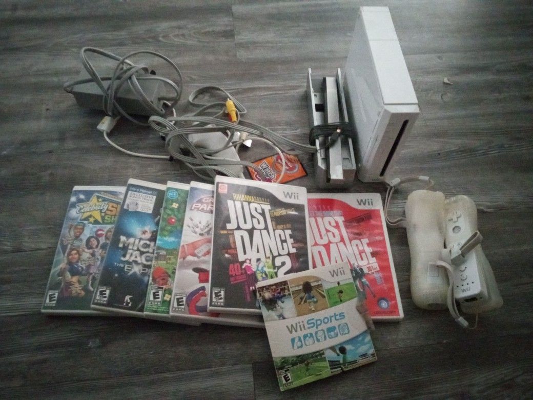 Wii System With Games