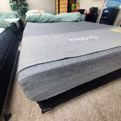 Queen Gel Infused Memory Foam Mattress NEW