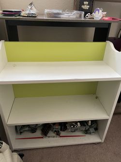 Three Layer Shelf With Wheels