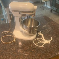 Holy Grail Of Kitchen Aid Holbart K5-A Works Good 5.5 Quarts 