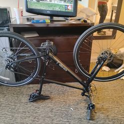 Co-op cycles CTY 1.1 step through bike REI