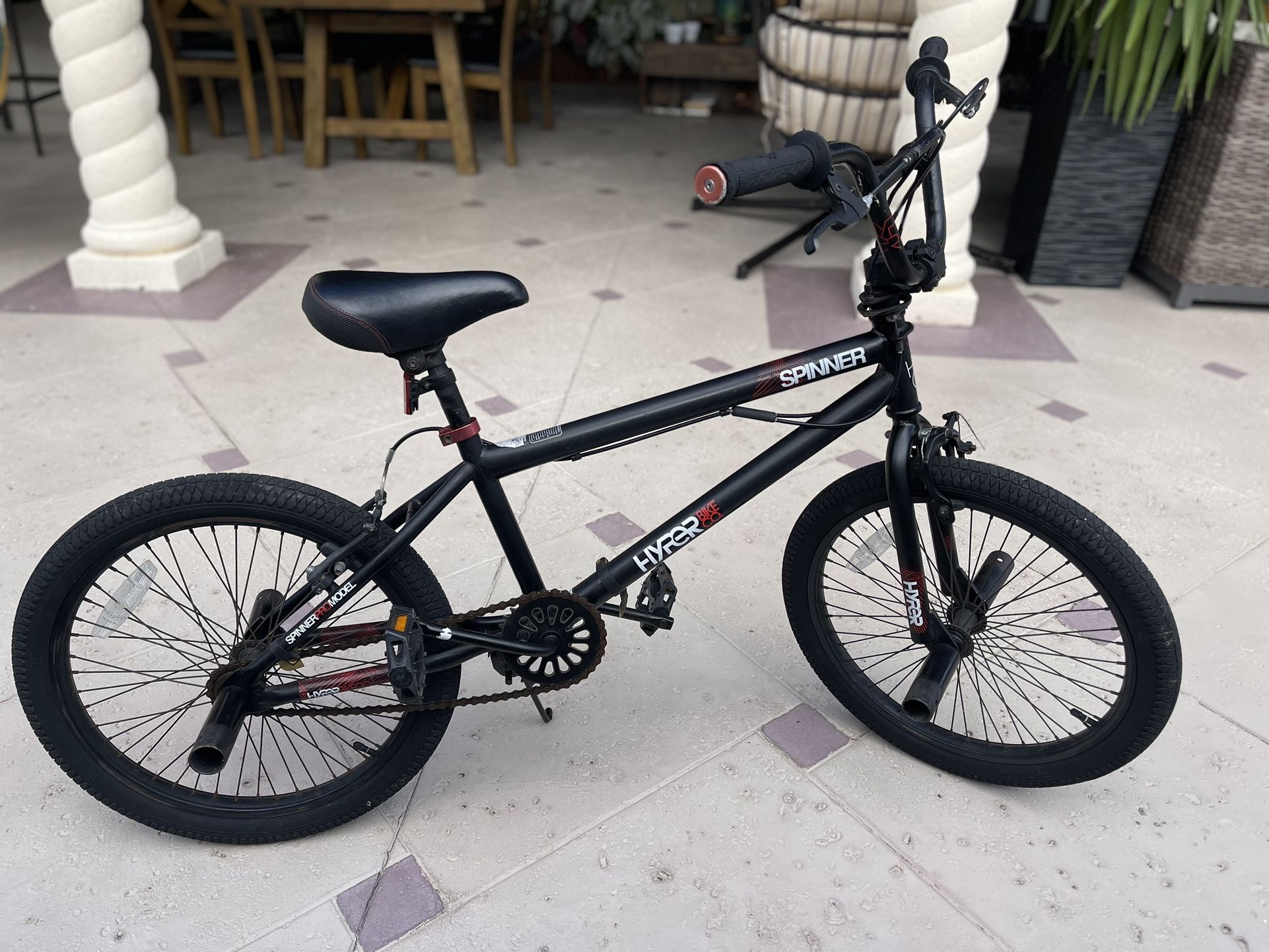 Hyper Bicycles 20" Spinner BMX Bike Bicicleta
