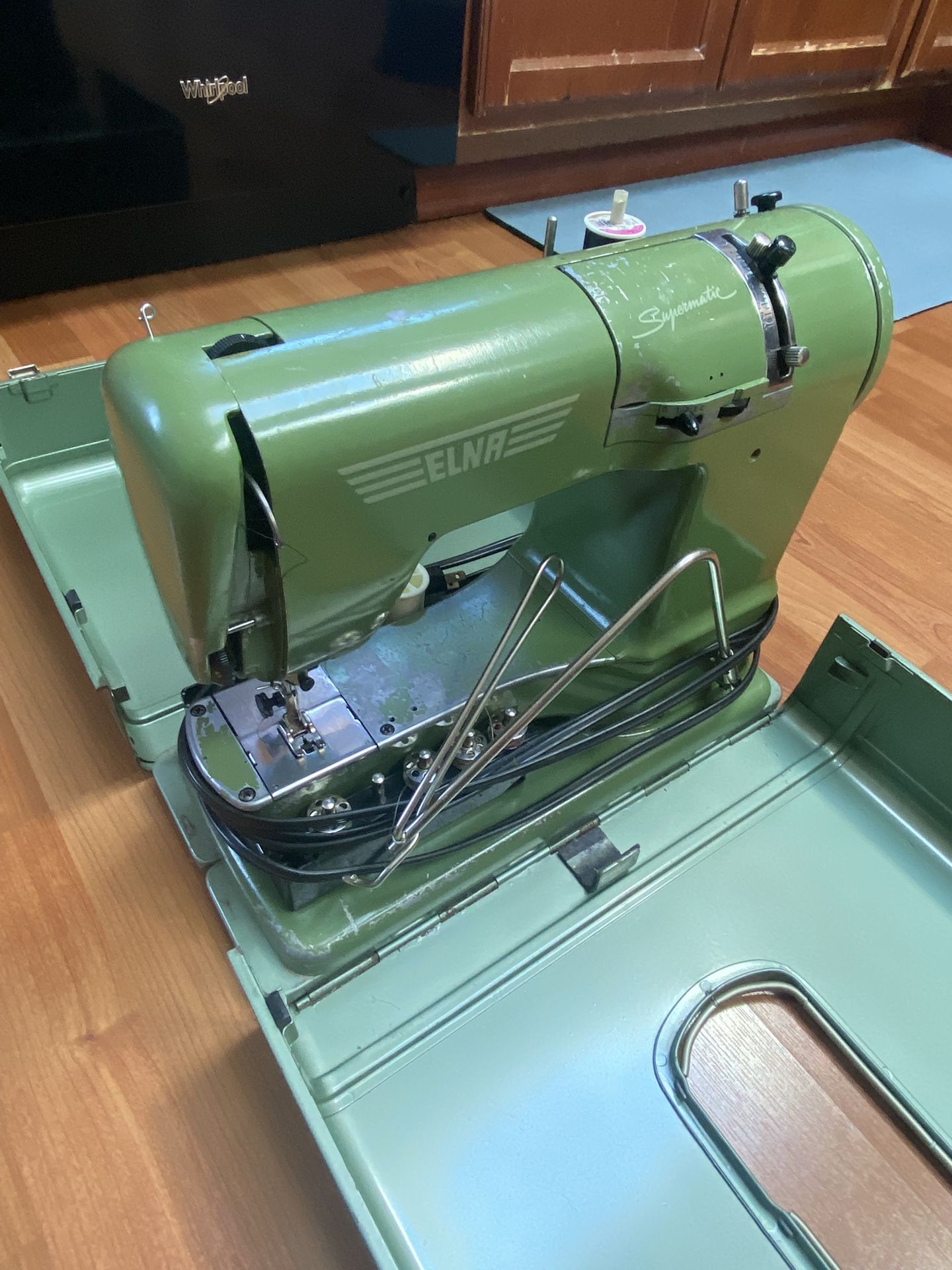 Elna Sewing Machine w/ Supplies for Sale in Lake Stevens, WA OfferUp