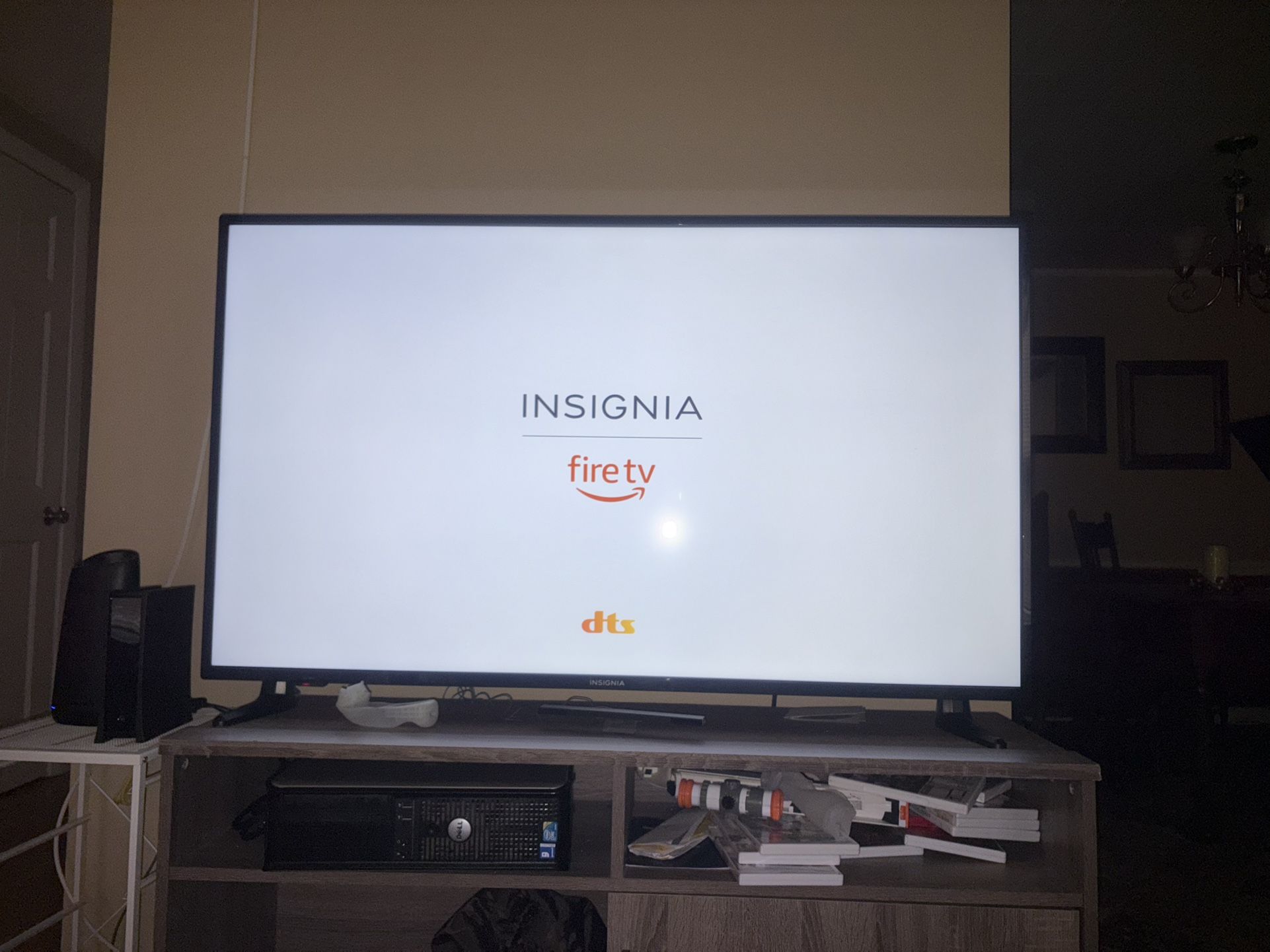 55 Inch Insignia tv