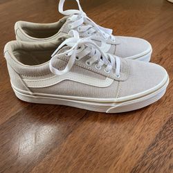 Vans Women’s Sneakers Size 7.5