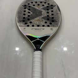 beach tennis racket