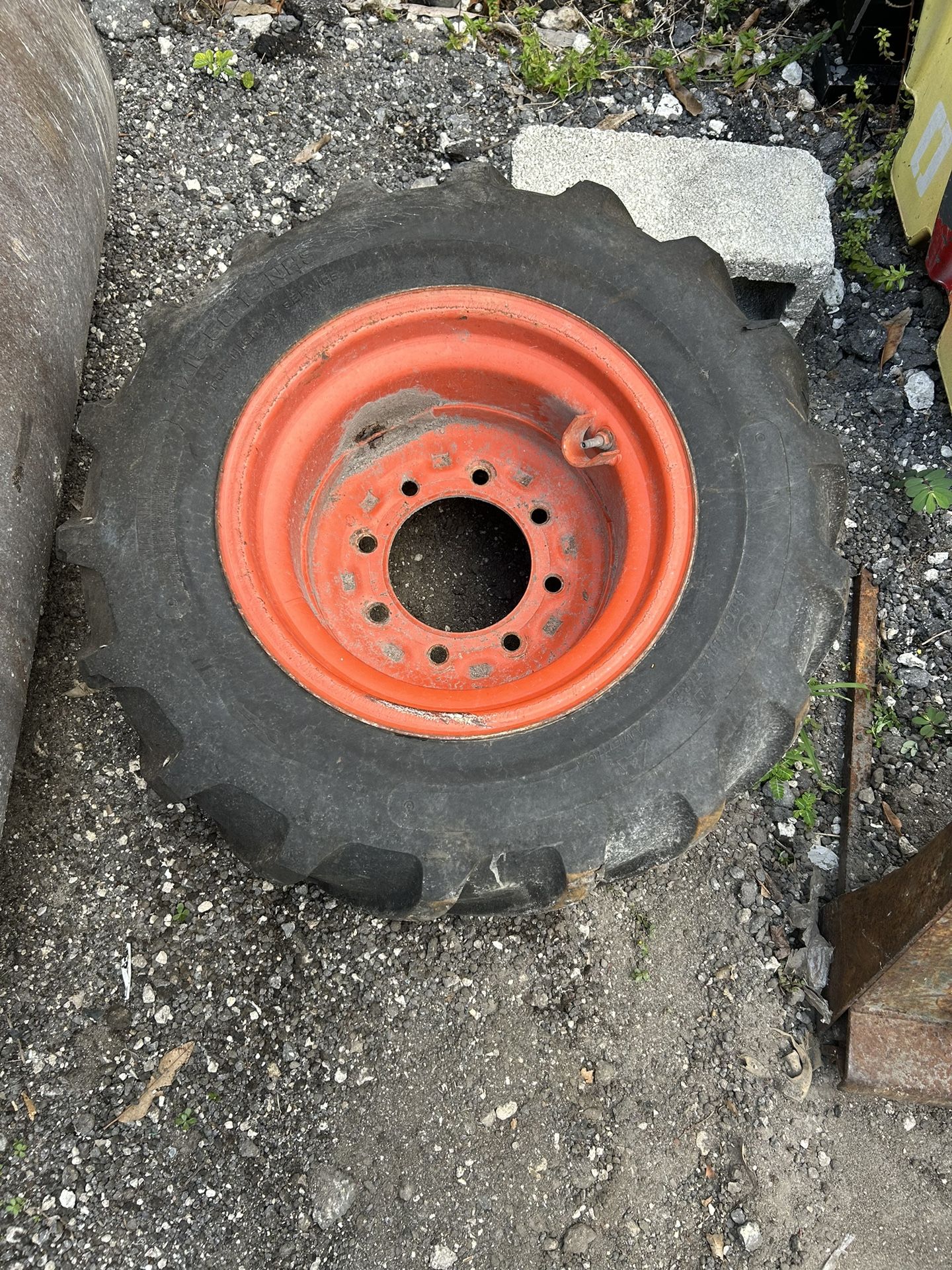4 Bobcat Tires