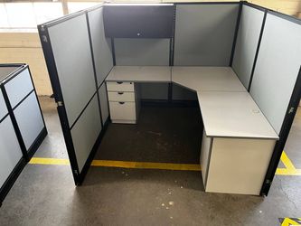 Cubicle work station