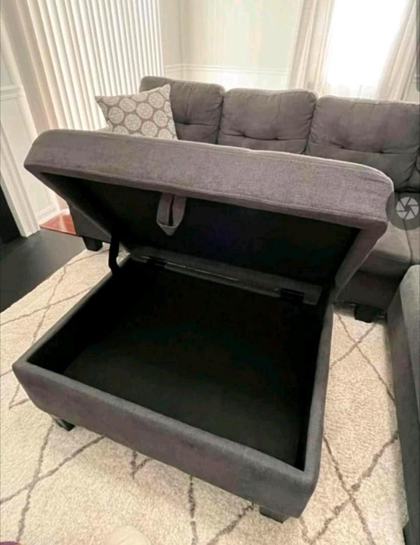 Sectional ottoman couch