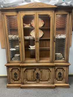China Hutch- Delivery Available - Solid Wood - Excellent Condition 