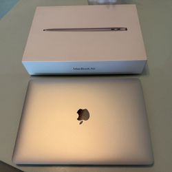 💻 MacBook Air 13” M1 – 256GB SSD / 16GB RAM – New Battery + Box & Charger