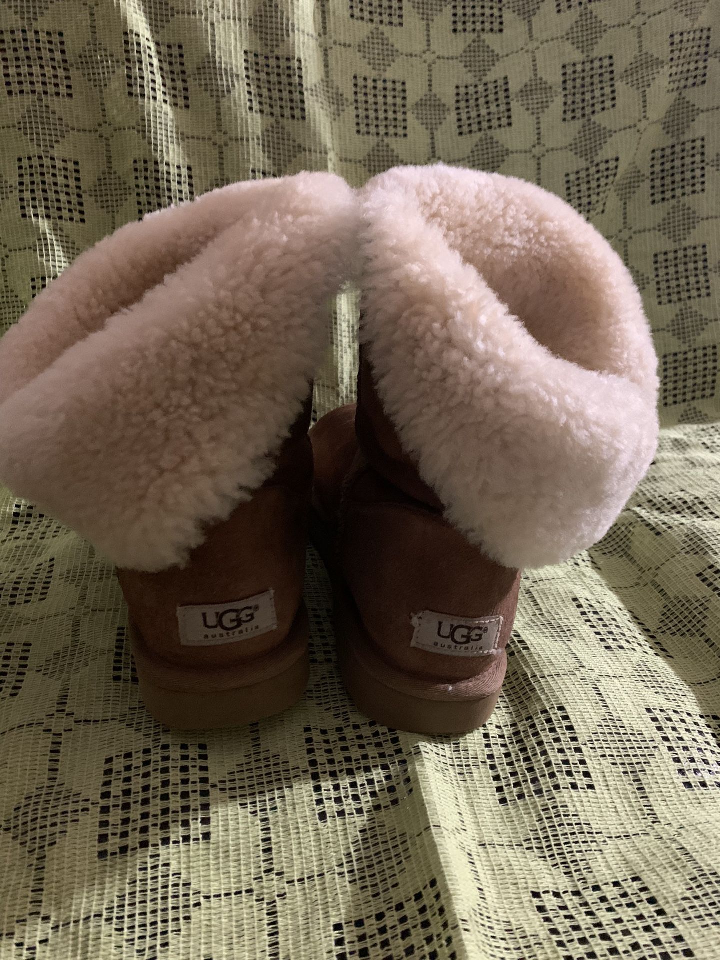 UGGs Size 9 