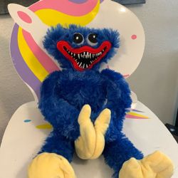 Huggy Wuggy Plush 14”